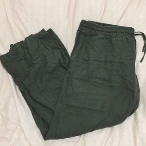 ☀️OFFERS☀️Green Linen Blend Pants!